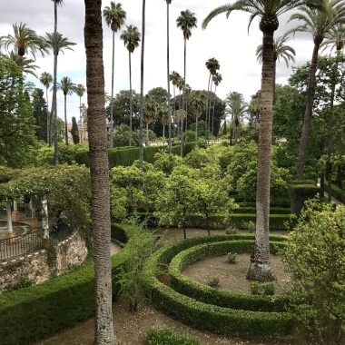 Circular gardens at Alcázar